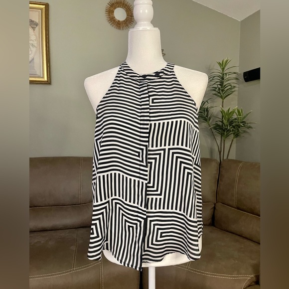 STYLISH Lush Black & White Striped Pattern Sleeveless Too Blouse Sz S Small - Picture 1 of 10